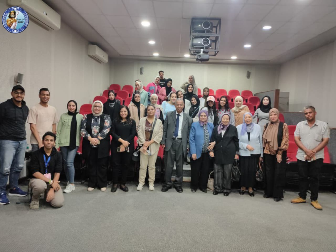 17ca7500 1041 4579 953c 0695fb054185