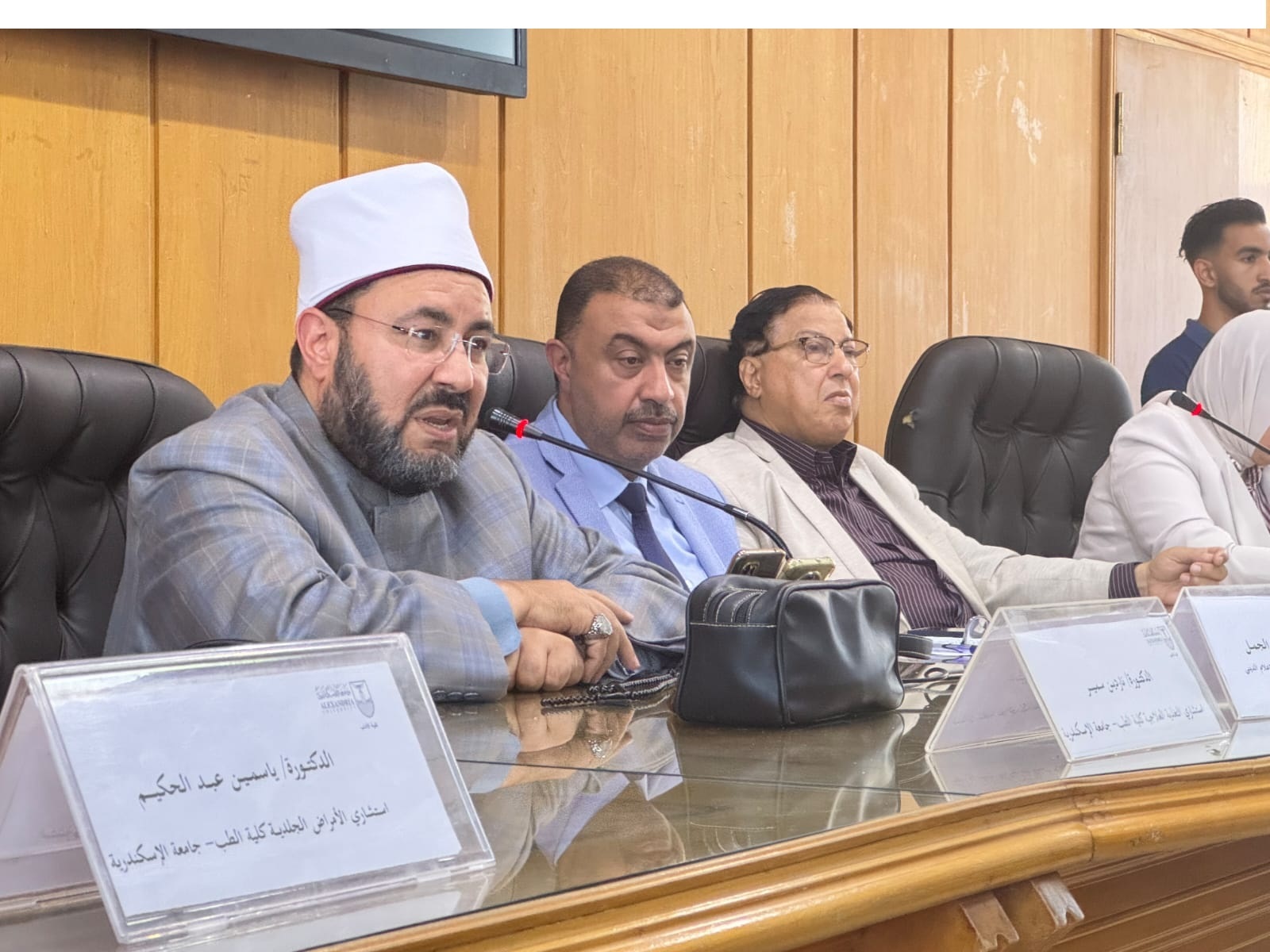 254588a2 12ba 4c46 8de8 356c1fa526cc