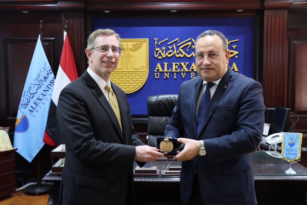 480970684 1067863965380331 3008825035776054686 n