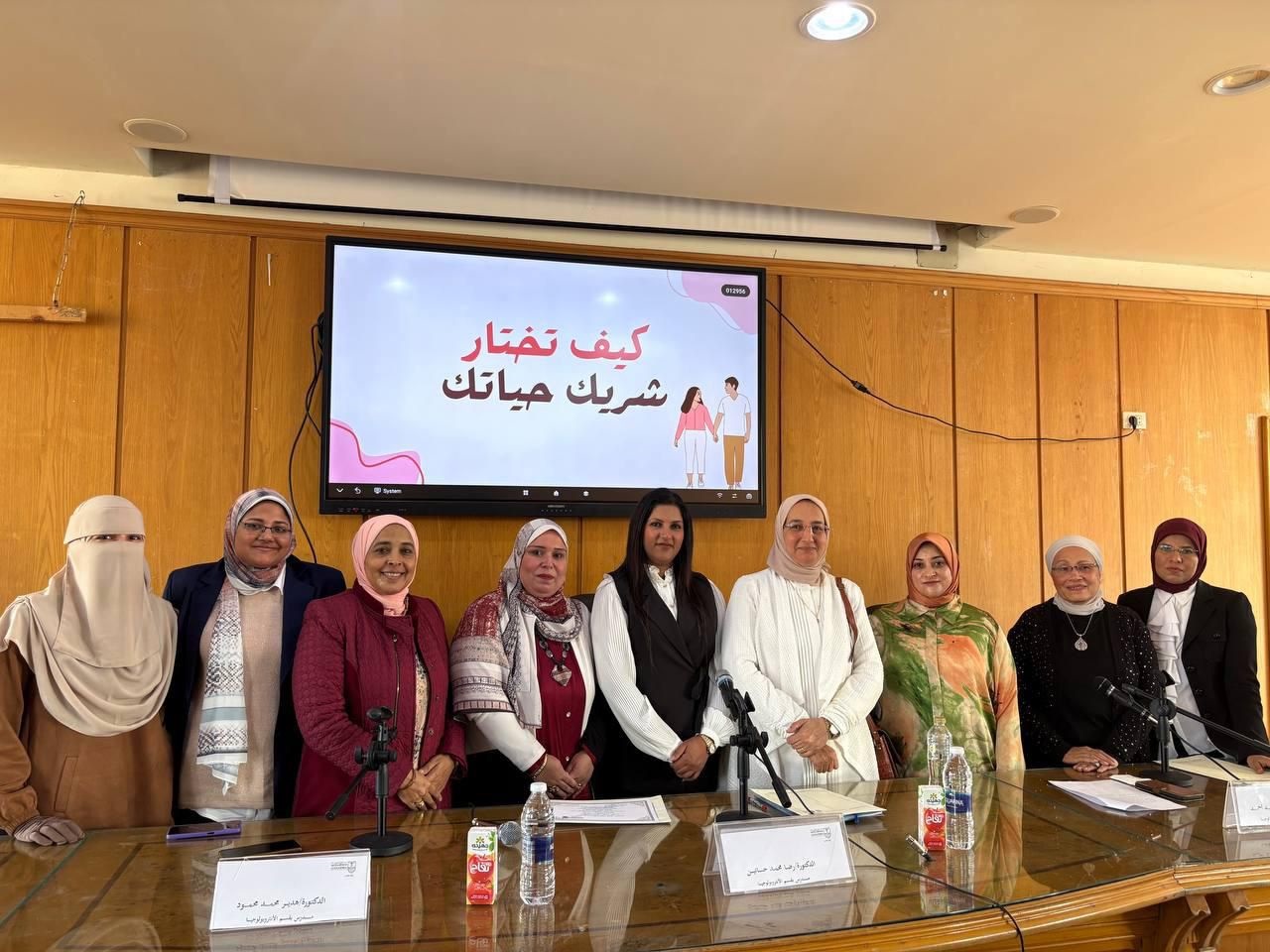 9c2553e8 86de 44ff 9ff7 ecc3c0cba2a8