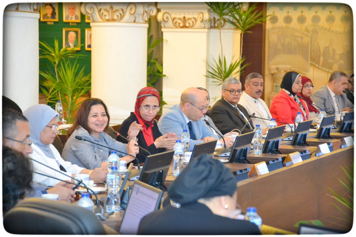 b07c4b53 3982 40ec 81f9 45707940db68