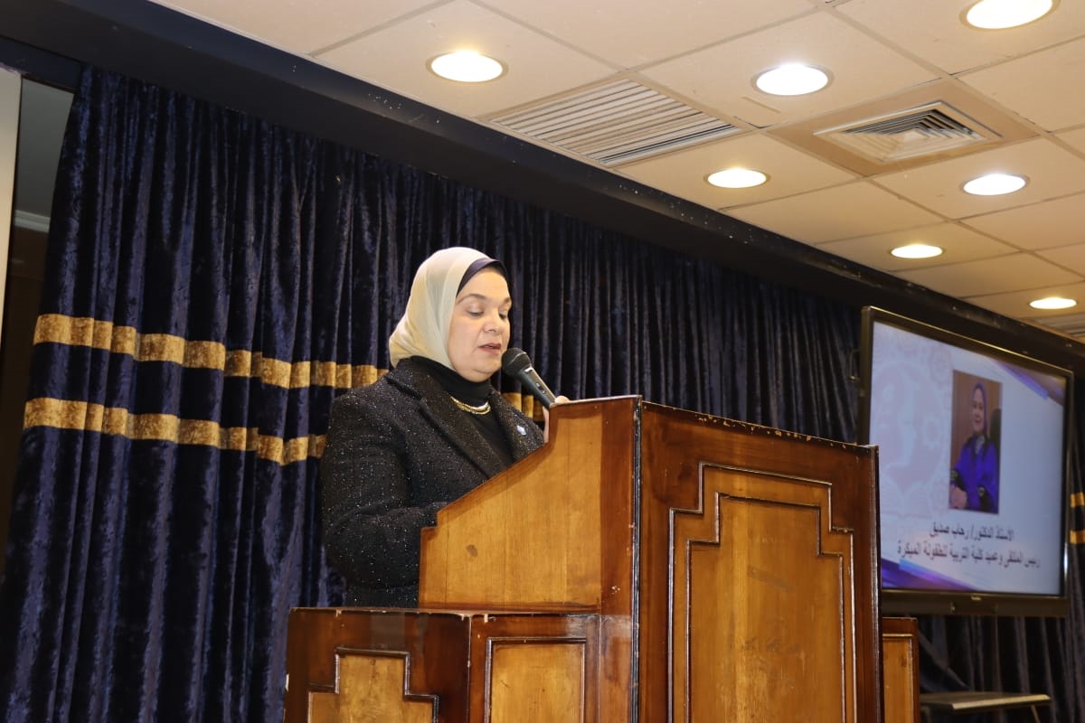 c37bffb6 8165 43ae a027 bf2a22bb20d9