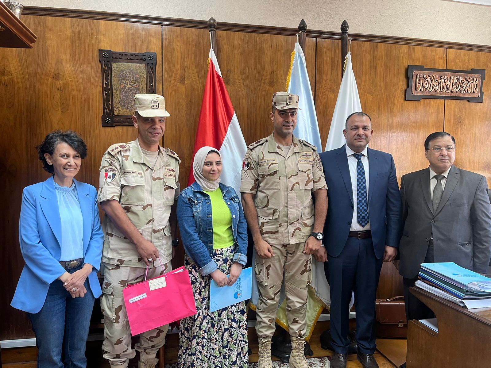 ea360a89 5a0a 4e25 846a e0a346a9a9ff