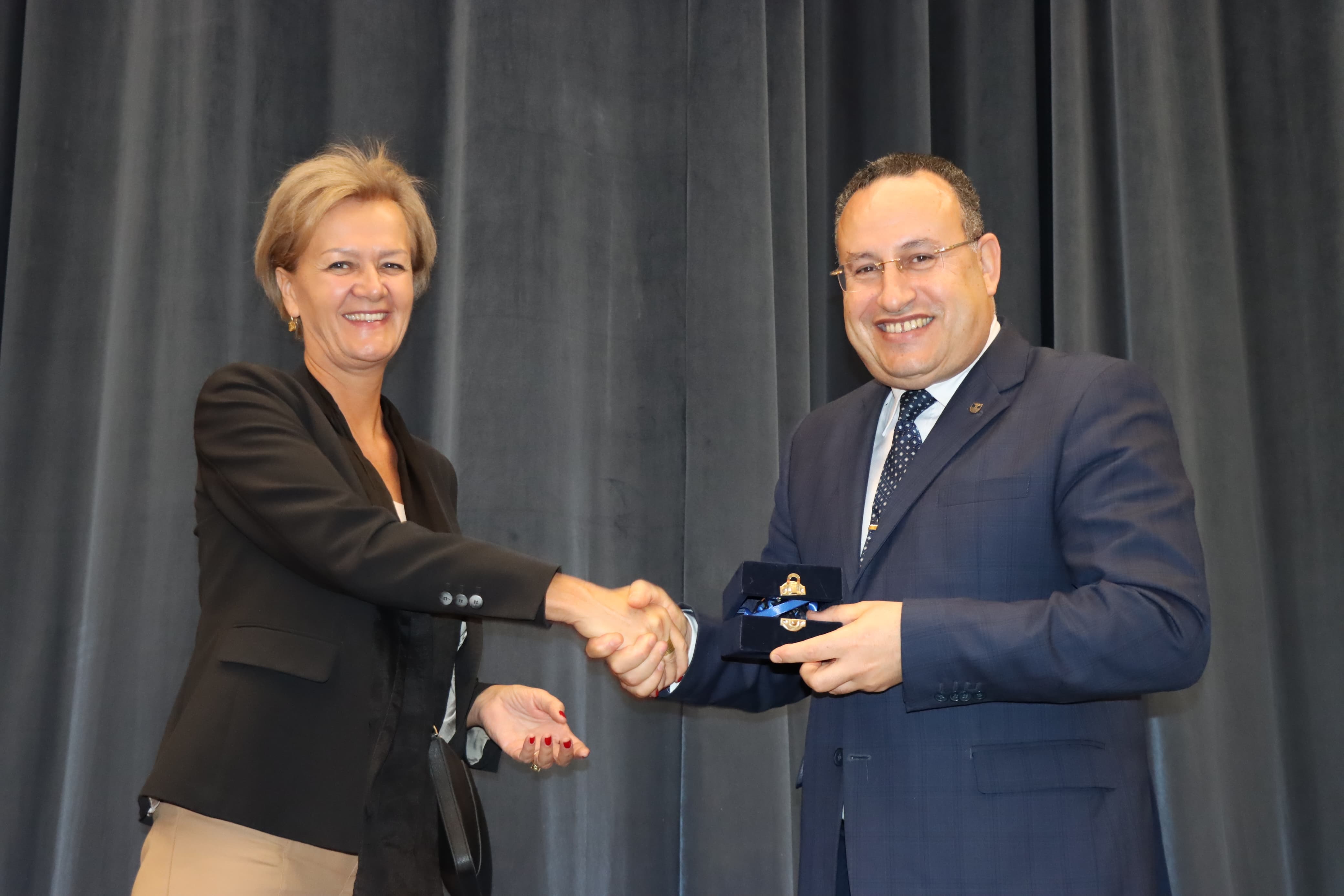 ec11b61d d74d 44fe 829b 9287f9a5b1be