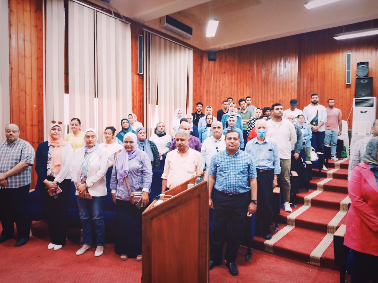 f27d762e 8836 46c9 8576 b7558b7f646d